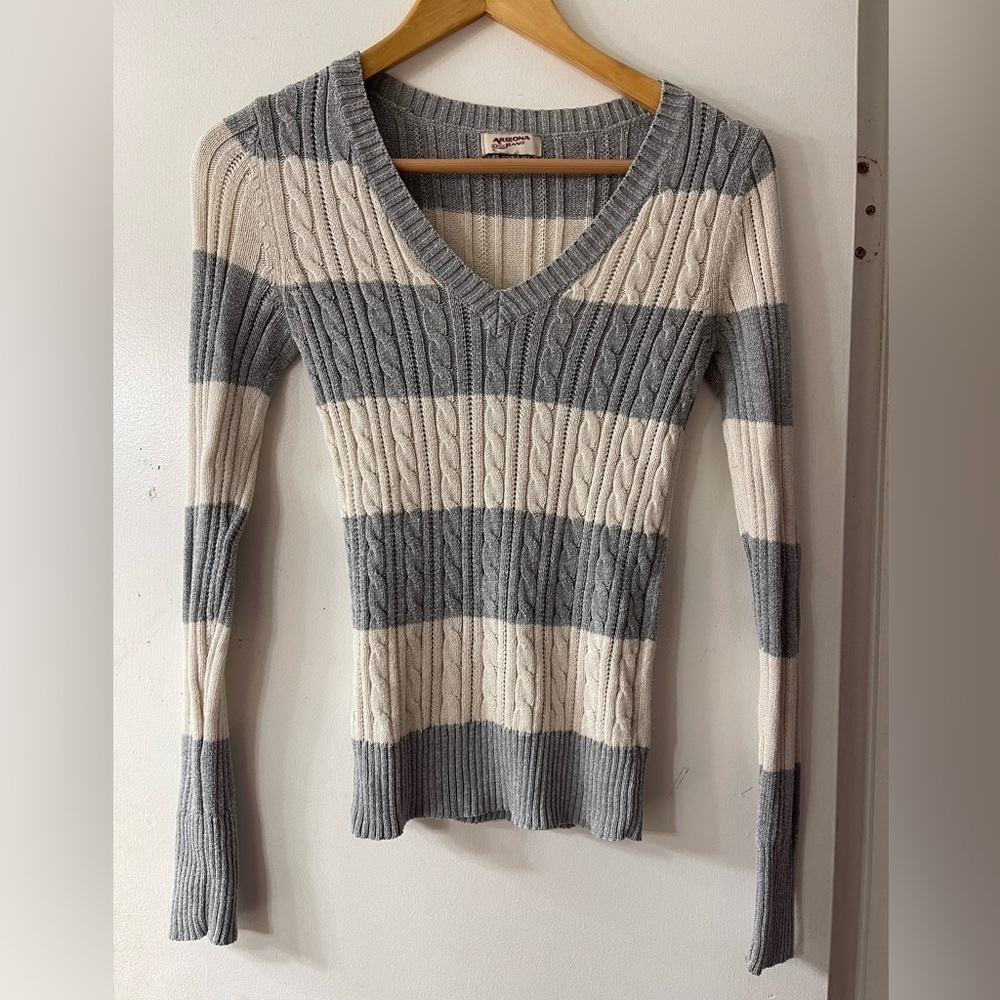 Y2K Striped Gray and Cream V-Neck Sweater